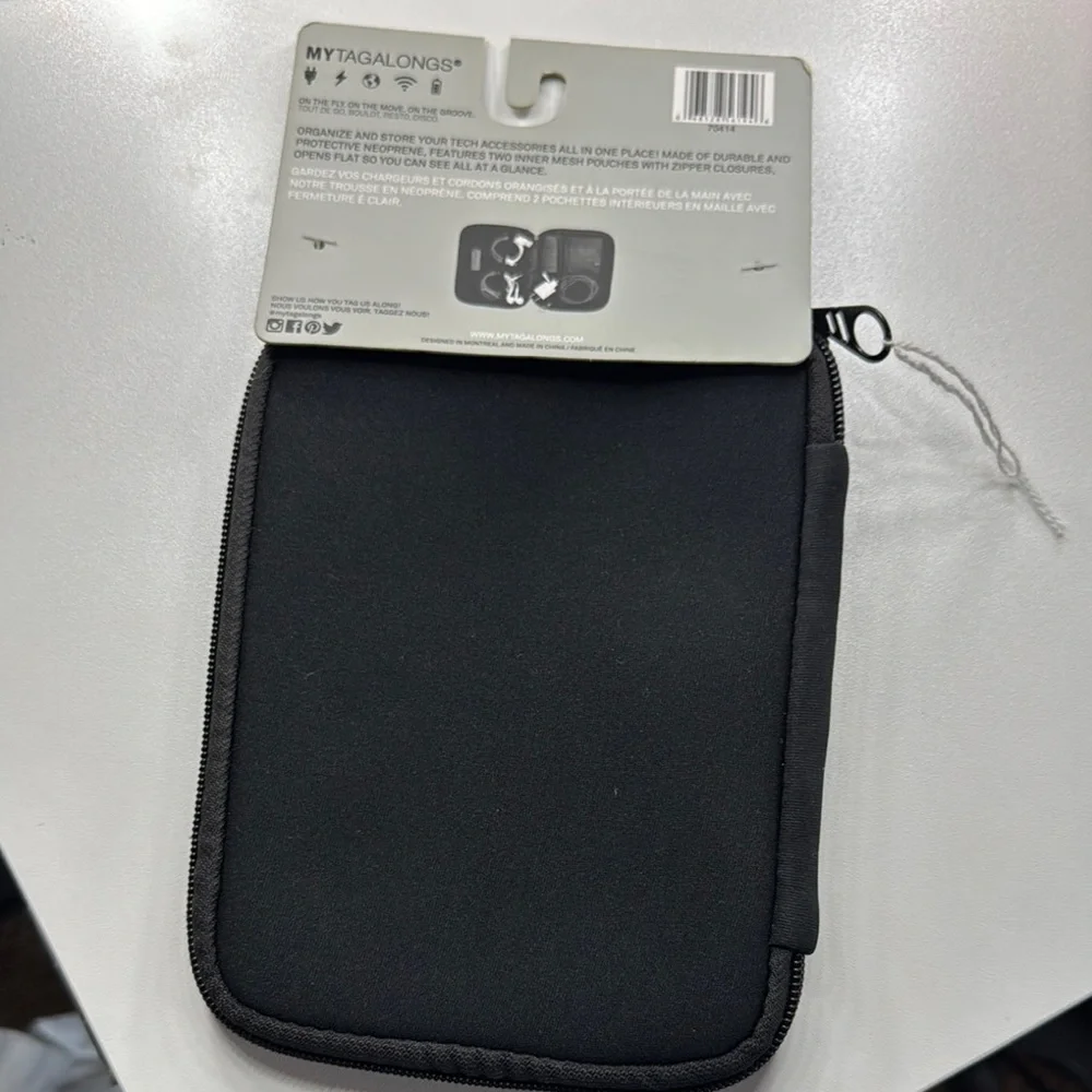 Black Charger and Cord Case zip around by My Tagalongs NWT - Picture 2 of 4